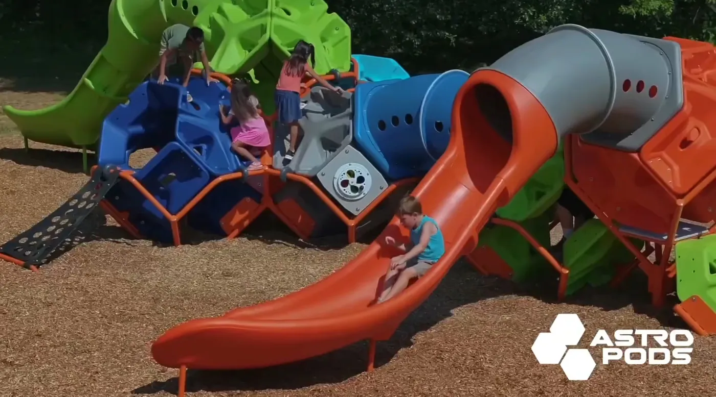 Astro Pods System — Modular play